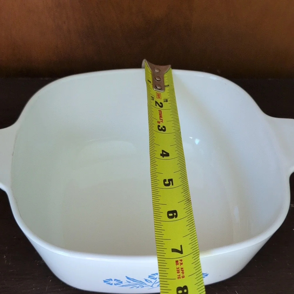 Corning Ware Cornflower Blue Casserole Dish 1 1/2 Quart with Lid